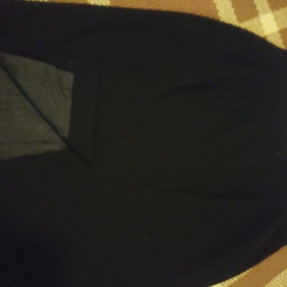 Skirt - Picture 3 of 4